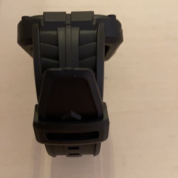 New in box men’s 44” I watch cover band - Picture 12 of 12